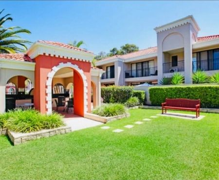 Surfers Paradise - Photo 2