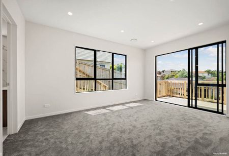 Modern 3BR Flat in Papakura - Photo 3