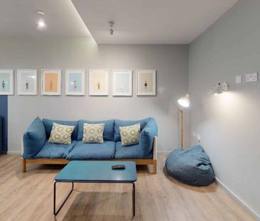 Bronze 2 Bed Apartment - Photo 6