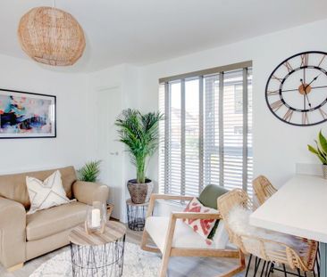 4 bedroom detached house to rent - Photo 1