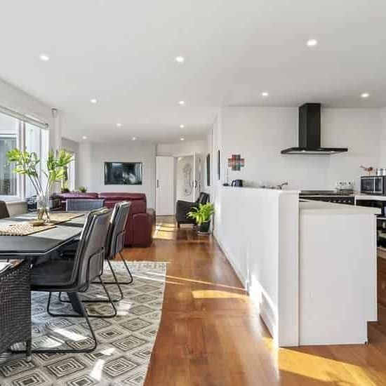 Mediterranean Style 4 bedroom Home with Sea Views - Photo 1