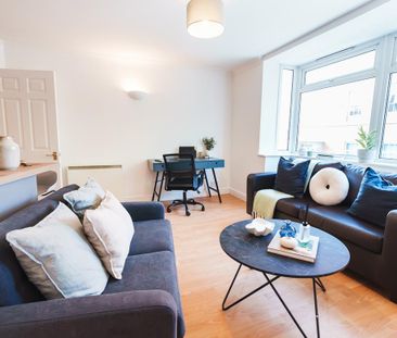 2 bedroom flat to rent - Photo 3