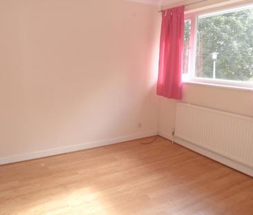 Pheasants Croft, MAIDENHEAD - Photo 5