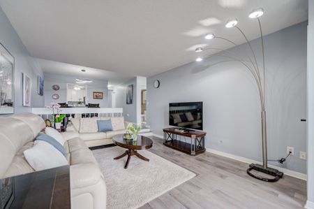 For Lease - 1359 White Oaks Boulevard Unit# 708, Oakville, Ontario - Photo 4