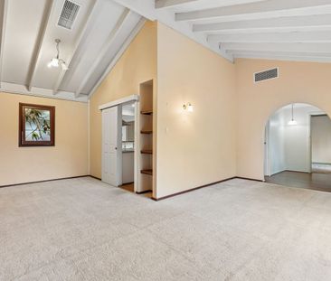 Family Home with Solar Passive Design - Photo 4