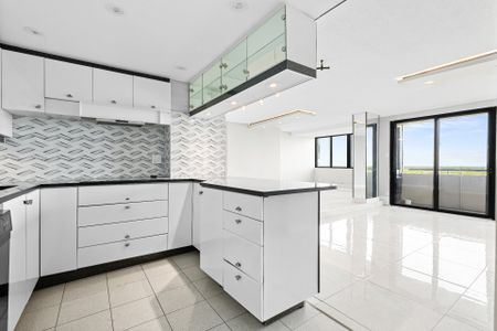 2555 Av. du Havre-des-Îles, Laval - Photo 4