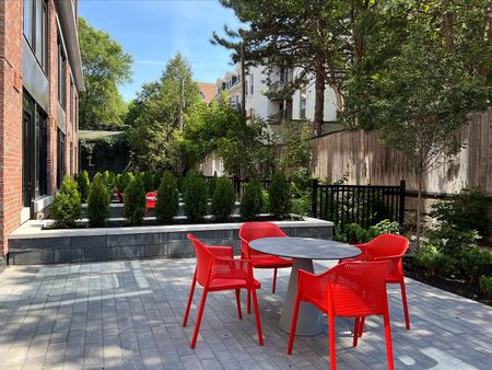 250 Besserer Street, Sandy Hill, Ottawa, ON - Photo 4