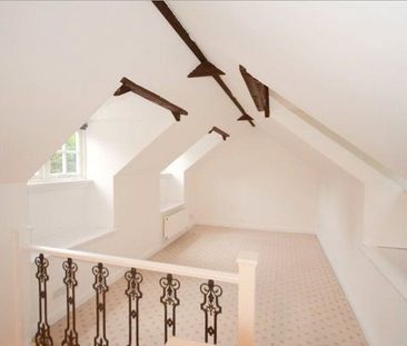 Kinver, Guildford Road, Frimley Green, GU16 - Photo 6