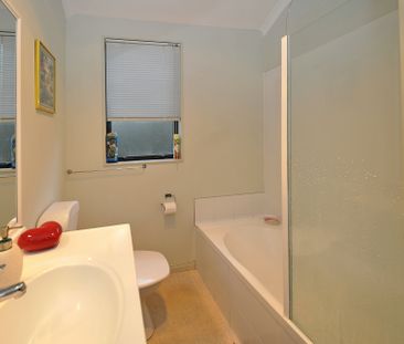 What a Honey - Photo 4