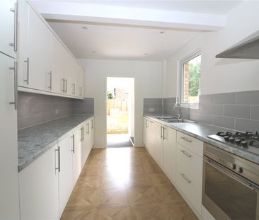 Napier Avenue, Southend-on-Sea, Essex, SS1 1LZ - Photo 5