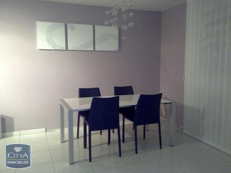 Location Appartement 3 pièces 70m² LES PENNES MIRABEAU 13170 - Photo 2
