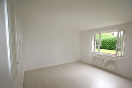 Appartement de 5 pièces au rez-de-chaussée avec jardin et terrasses - Photo 5