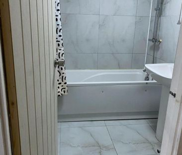 3 bedroom end of terrace house to rent - Photo 6