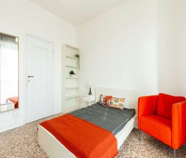 Via Paolo Maspero, Milan, Lombardy 20137 - Photo 3