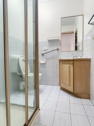 Great location - EDSC School Zone - Photo 2