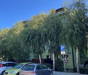 ŚLĄSKIE, Bielsko-Biała m., Bielsko-Biała, Osiedle Sarni Stok - Zdjęcie 5