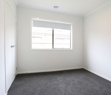 Luxury and spacious family home! - Photo 3