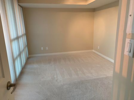 For Lease - 208 Enfield Place Unit# 1709, Mississauga, Ontario - Photo 4