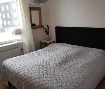 Sandfjärdsgatan, Årsta - Photo 1