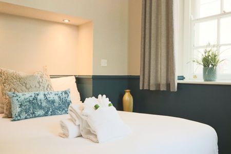 1 Bedroom Home – Medium Let - Photo 5