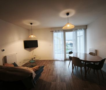 Location Appartement 2 pièces Meublé 43m² LA CHEVROLIERE 44118 - Photo 2