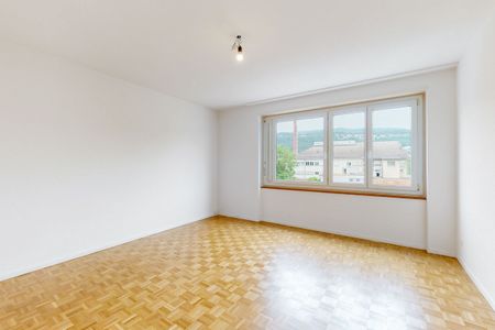 Your new home in the heart of Biel - Photo 3