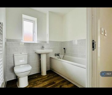 2 bedroom flat to rent - Photo 6