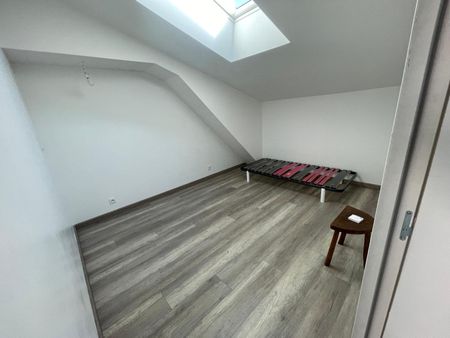 Location Appartement 3 pièces 59m² MILLAU 12100 - Photo 5