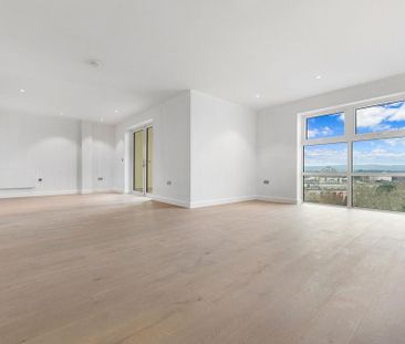 3 bedroom apartment to rent - Photo 3