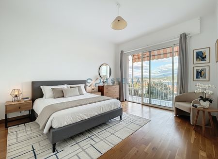 Beau T4 Spacieux avec Vue Mer Secteur Parc San Lazaro, - Photo 2