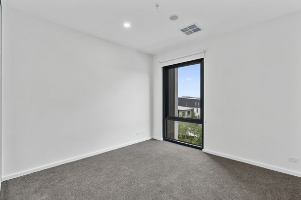 Stylish and Contemporary Design - Photo 1