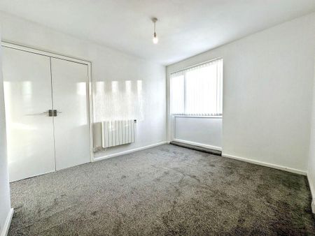 Rowan Court, Forest Hall, Newcastle upon Tyne, Tyne and Wear, NE12 9QT - Photo 4