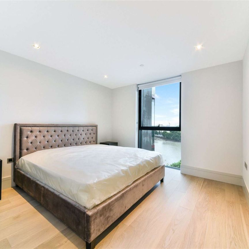 A well-appointed two bedroom apartment in this sought after development with stunning river views. - Photo 1