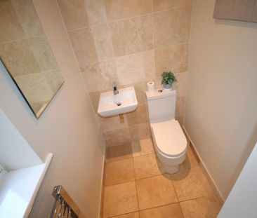 4 Bedroom Detached To Let - Photo 1