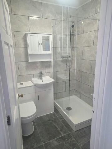 3 Bed Flat, Radstone Walk, LE5 - Photo 5