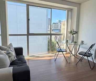 Two Bedroom Apartment in HARVARD - Photo 5