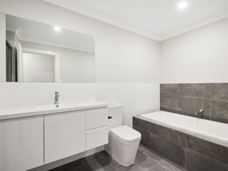 MODERN DUPLEX MASTERPIECE! - Photo 4