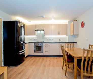 2 bedroom apartment to rent The Roundhouse, Gunwharf Quays, Portsmo... - Photo 5