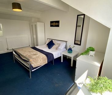 Fantastic 5 double Bedroom student house - Photo 5