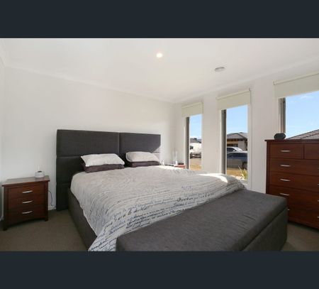 3 Grace Court, Beveridge, Vic 3753 - Photo 3