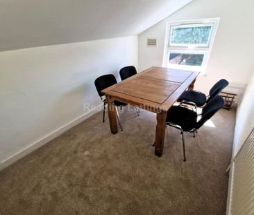 4 bedroom terraced house to rent - Photo 1