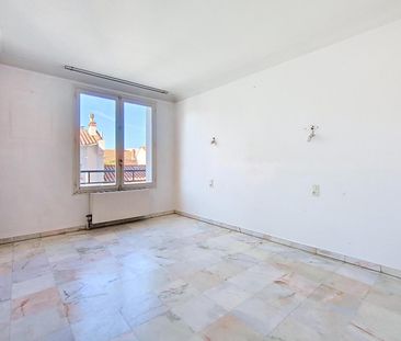 Location Appartement 3 pièces 93m² PERPIGNAN 66000 - Photo 5