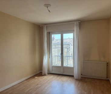 Location Appartement 3 pièces 83m² BORDEAUX 33000 - Photo 6
