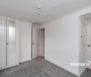 Long Garden Walk, Farnham, Surrey, GU9 - Photo 6