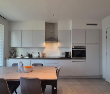 Knap gelijkvloers appartement met ruim terras en tuin - Photo 5