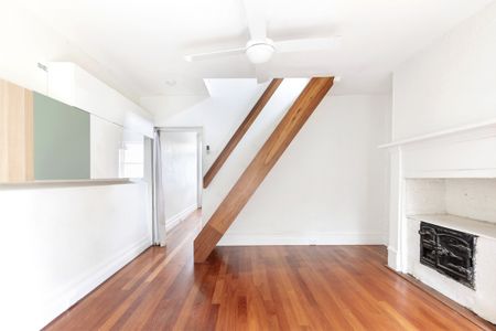 30 Mackey Street, Surry Hills NSW 2010 - House For Rent | Domain - Photo 4