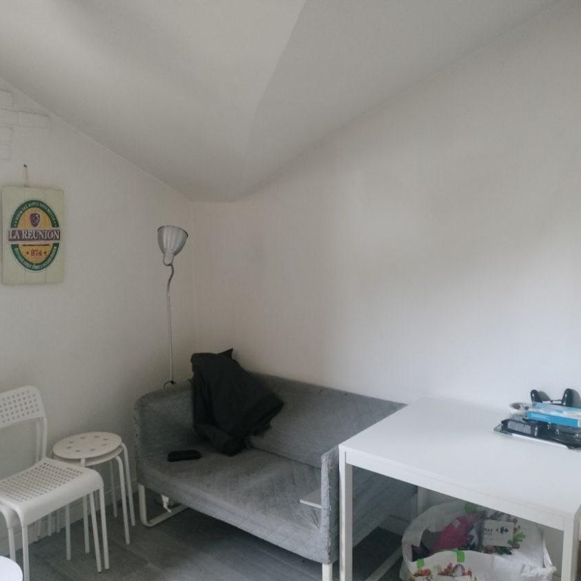 Location Appartement 2 pièces 30m² VILLEURBANNE 69100 - Photo 1