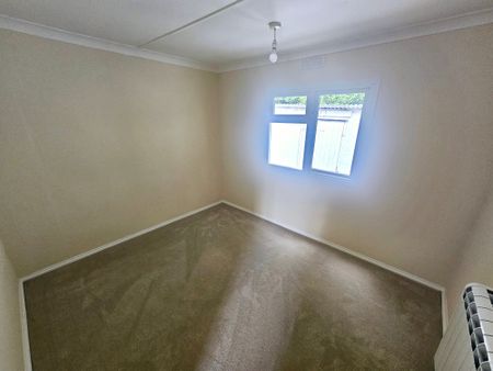 Canada Road, Romsey, West Wellow - Photo 3