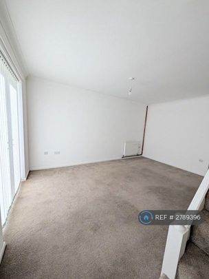 2 bedroom detached house to rent - Photo 1