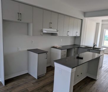 For Lease - 155 Equestrian Way Unit# 91, Cambridge, Ontario - Photo 6